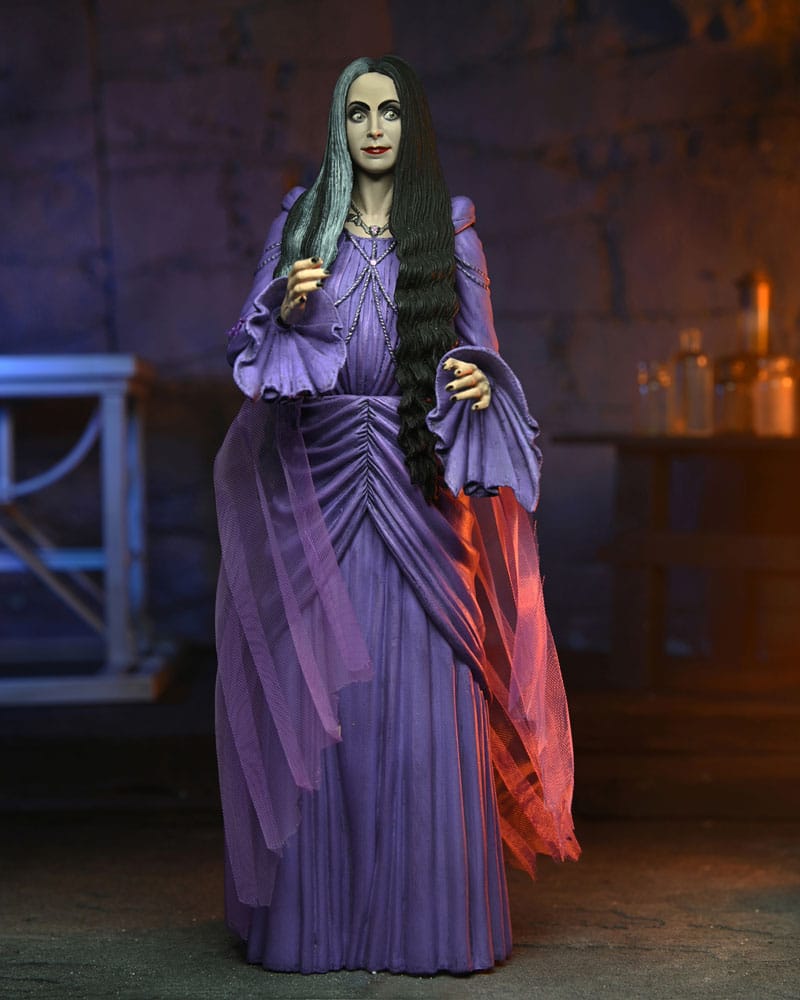 Rob Zombie's The Munsters Action Figure Ultimate Lily Munster 18 cm