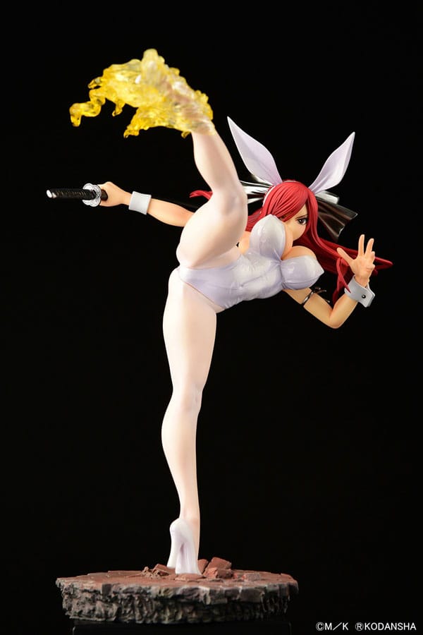 Fairy Tail Statue 1/6 Erza Scarlet High Kick White Bunny Ver. 37 cm